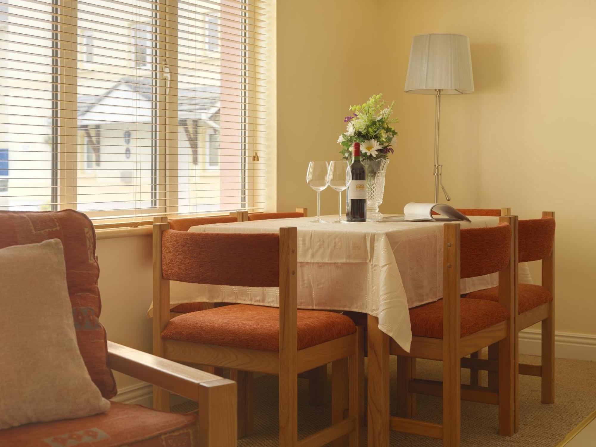 Tralee Town Centre Apartments エクステリア 写真